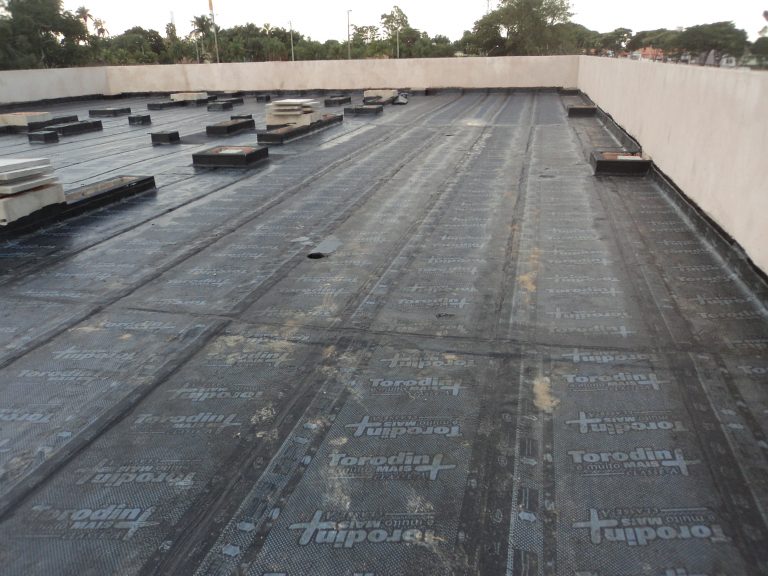Best Roof Waterproofing Systems in Saudi Arabia: A Practical Guide